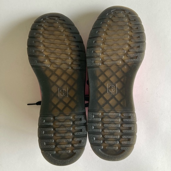 Dr. Martens Spin Pink Patent Leather Low Top Sneakers size 11 - Picture 11 of 16